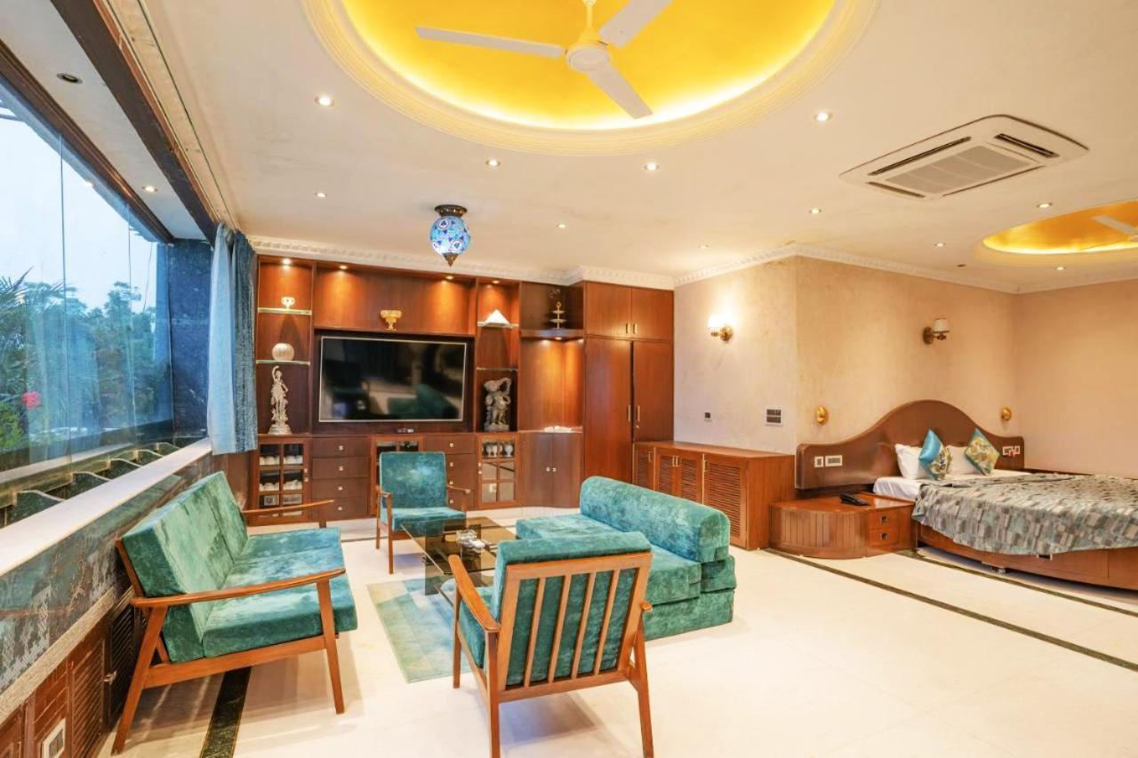 Treehouse Narmade A Riverfront Resort & Spa Narmadapuram Hoshangabad Екстер'єр фото