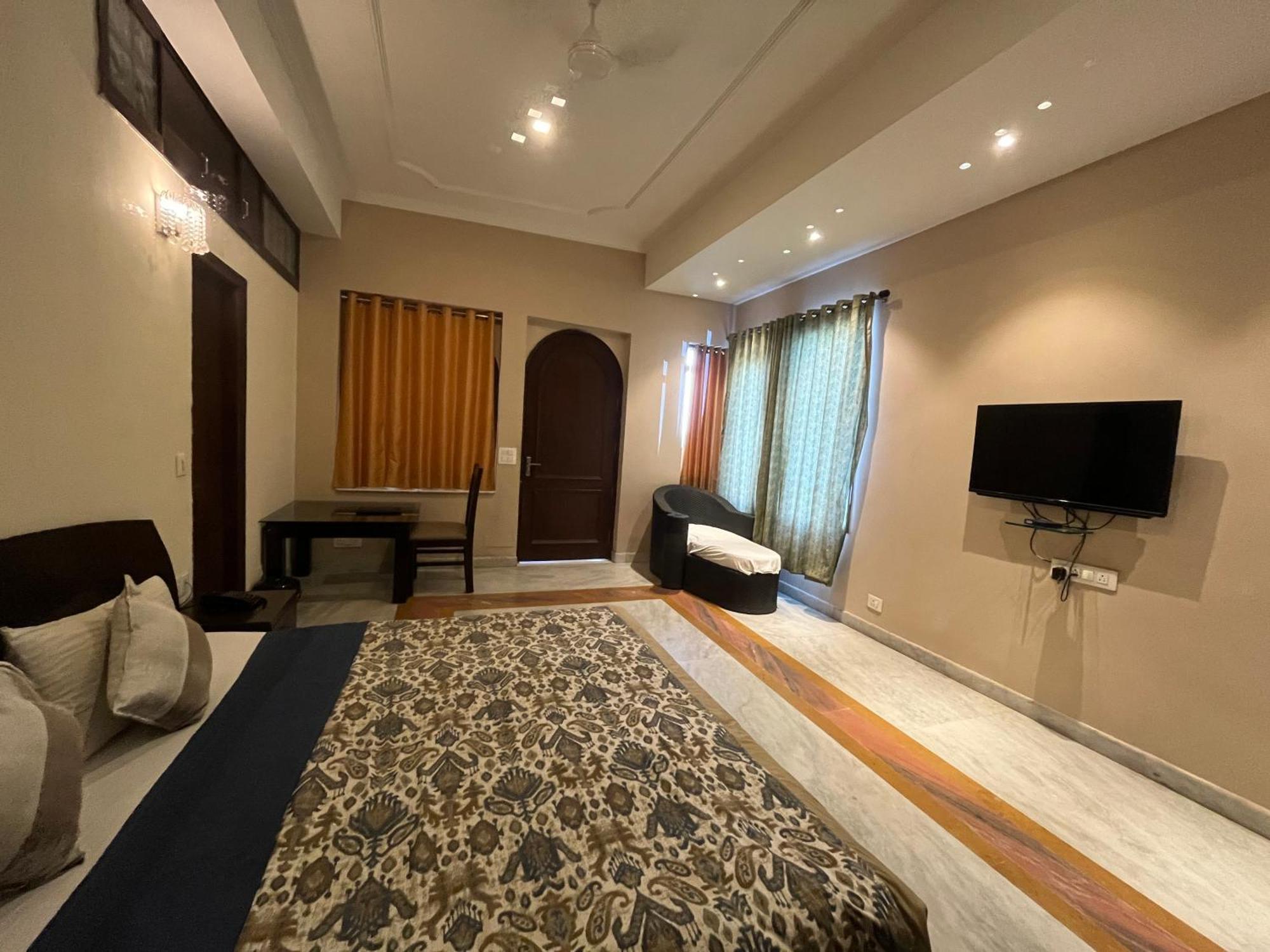 Treehouse Narmade A Riverfront Resort & Spa Narmadapuram Hoshangabad Екстер'єр фото